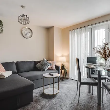 Stylish 2 Bed Manchester Flat Экстерьер фото