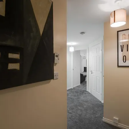 Stylish 2 Bed Manchester Flat Экстерьер фото