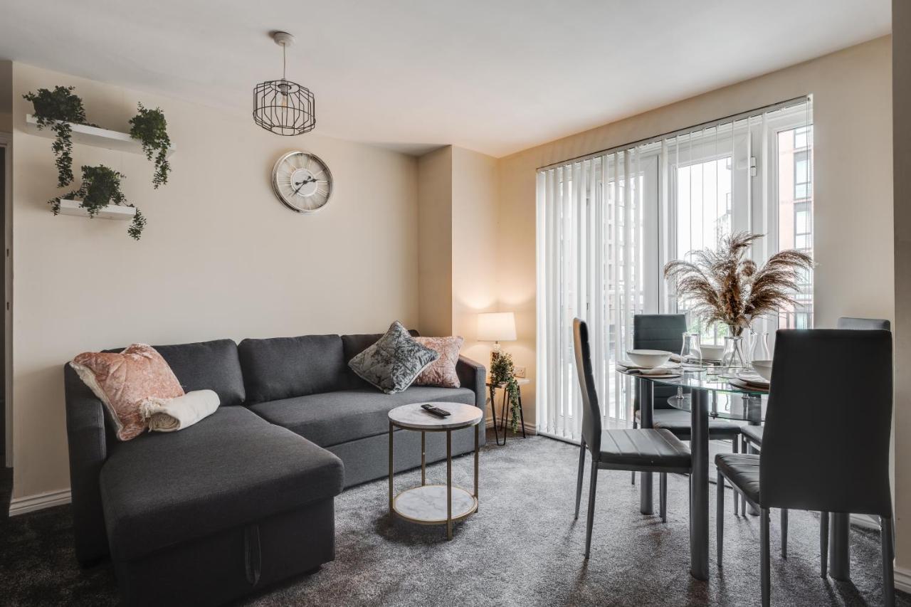 Апартаменты Stylish 2 Bed Flat Манчестер