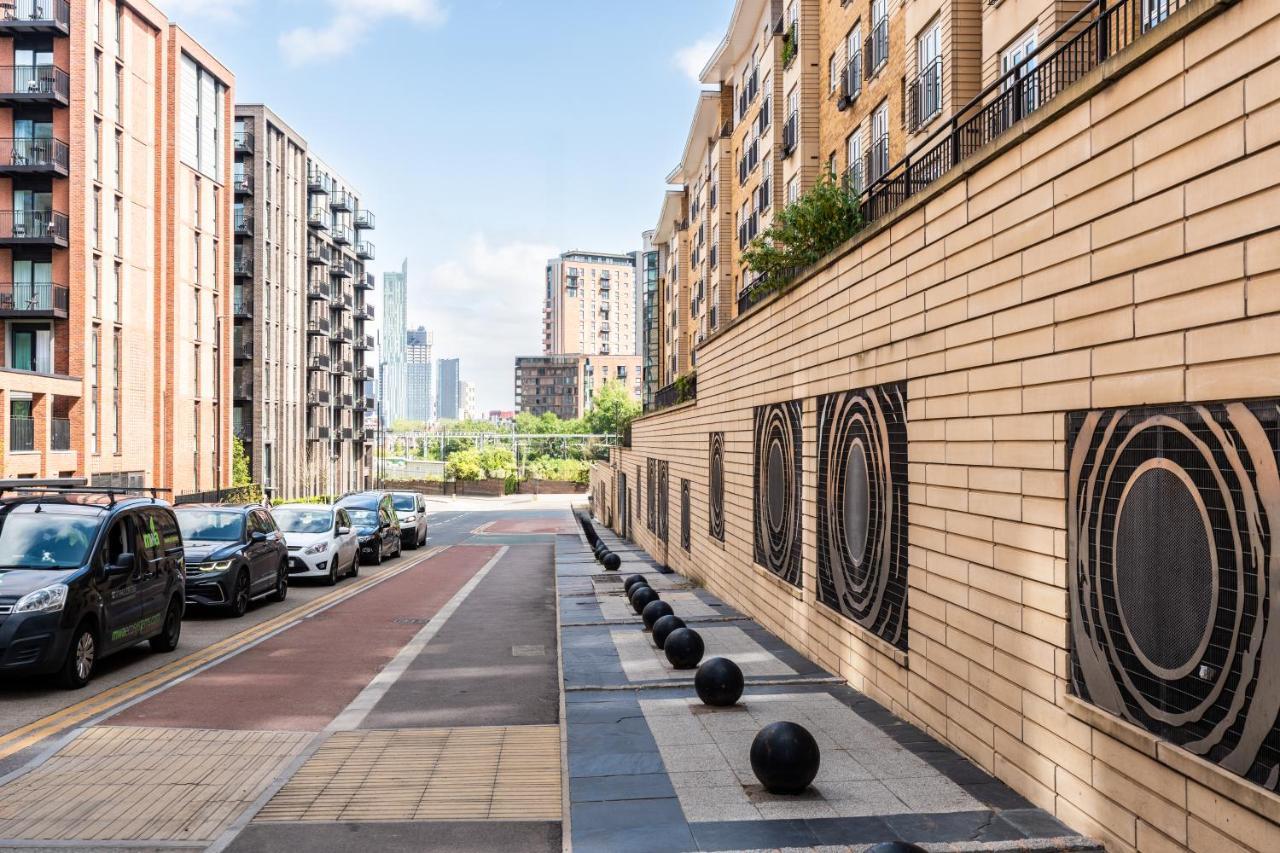 Apartment Stylish 2 Bed Flat *